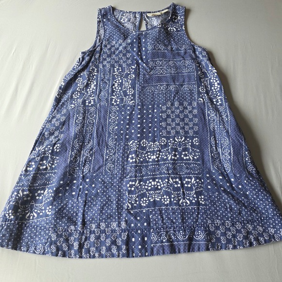 Cynthia Rowley Dresses & Skirts - Cynthia Rowley Linen Dress‎ Women's Small Blue White Paisley Sleeveless